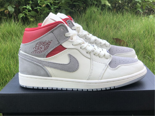 Original level_ AJ1 SNS gray-red suede joint version_ number_ CT3443-100_ full code shipment_ 36-46-29d76bd5